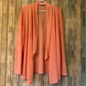 NWOT Beautiful Very Light Sweater